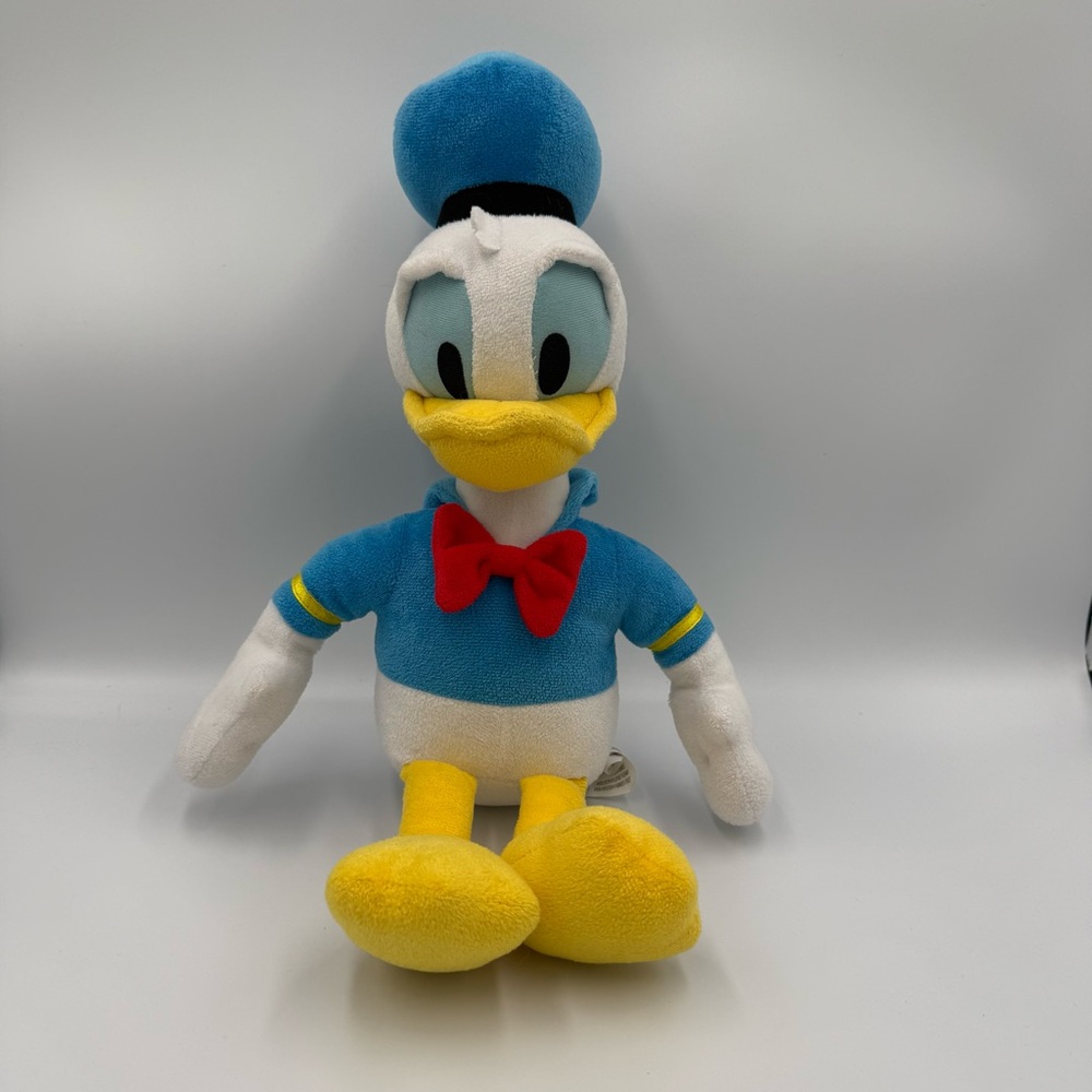 Disney Donald Duck Plush Just Play 15" Stuffed Animal‎ Classic Sailor Outfit